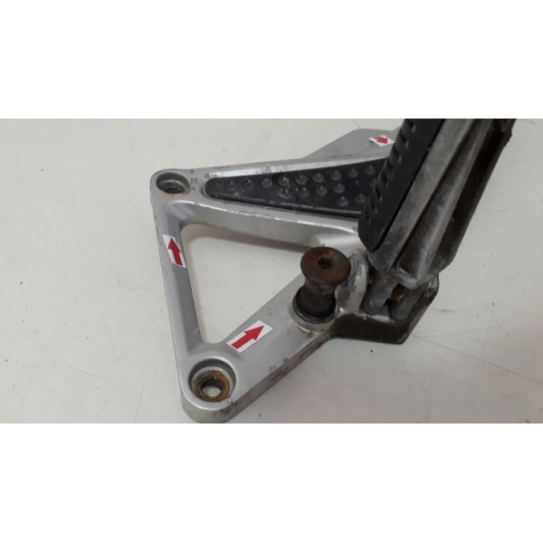 Bacalhau Esquerdo Honda Cb 600f Hornet 05/07 Descrição 41130