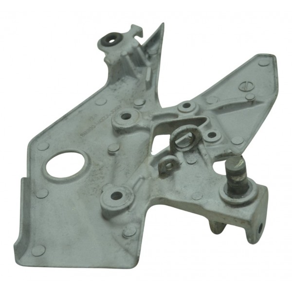 Suporte Pedaleira Dianteira Dir Honda Cb 500 F 14-15 Orig Prateado