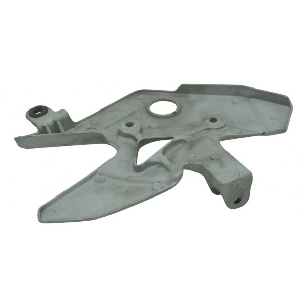 Suporte Pedaleira Dianteira Esq Honda Cb 500 F 14-15 Orig Prateado