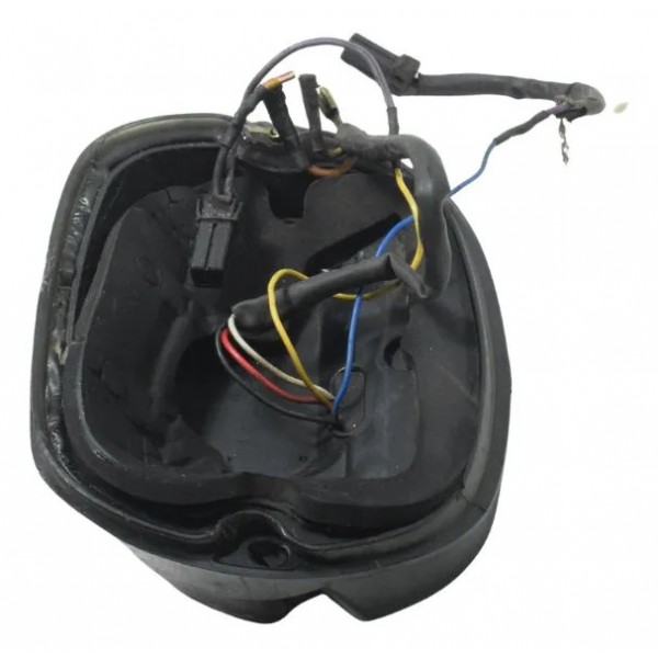 Lanterna Traseira C/detalhes Paralela Harley Dyna 08-11