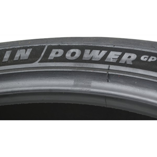 Pneu Michelin Power 120/70-17